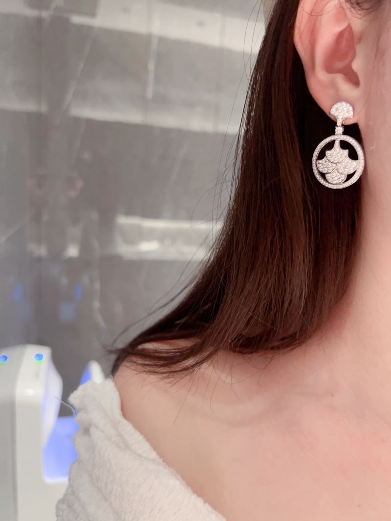 Unclassified Brand Earrings